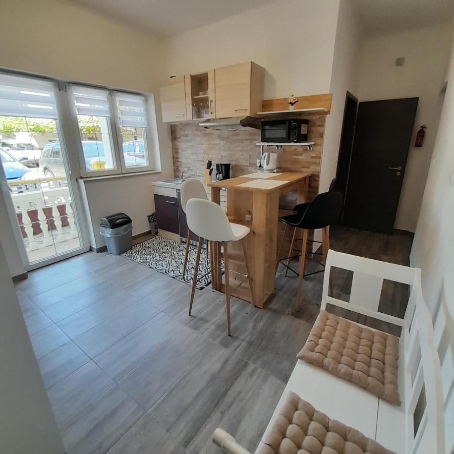 אומאג Apartments Kekec מראה חיצוני תמונה