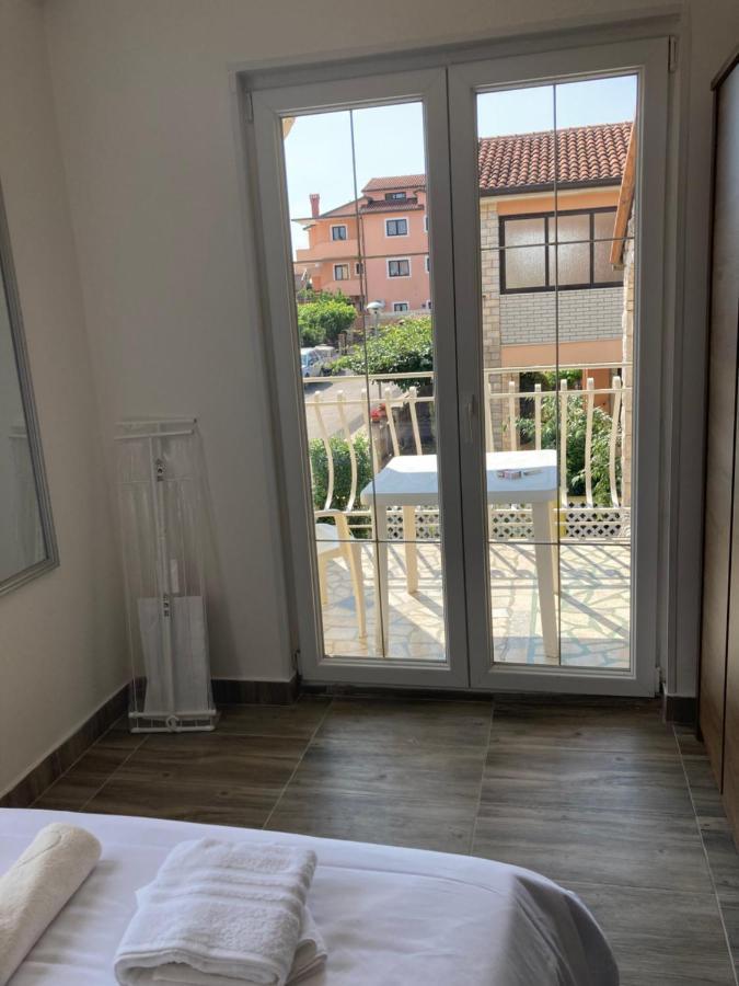 אומאג Apartments Kekec מראה חיצוני תמונה